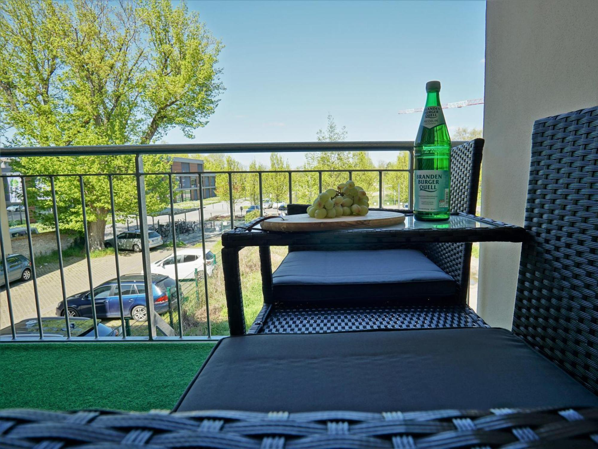 "Hogulu" Brandenburg, Balkon, Neustadt, Kueche, Wassernaehe - Parkplatz Inklusive Apartman Brandenburg  Szoba fotó